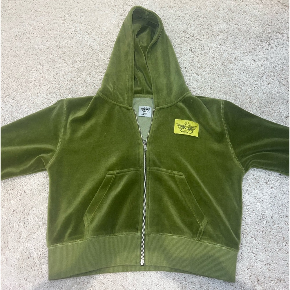 XS/S Boys Lie zip up. Green velour. Sooo cute. Barely worn